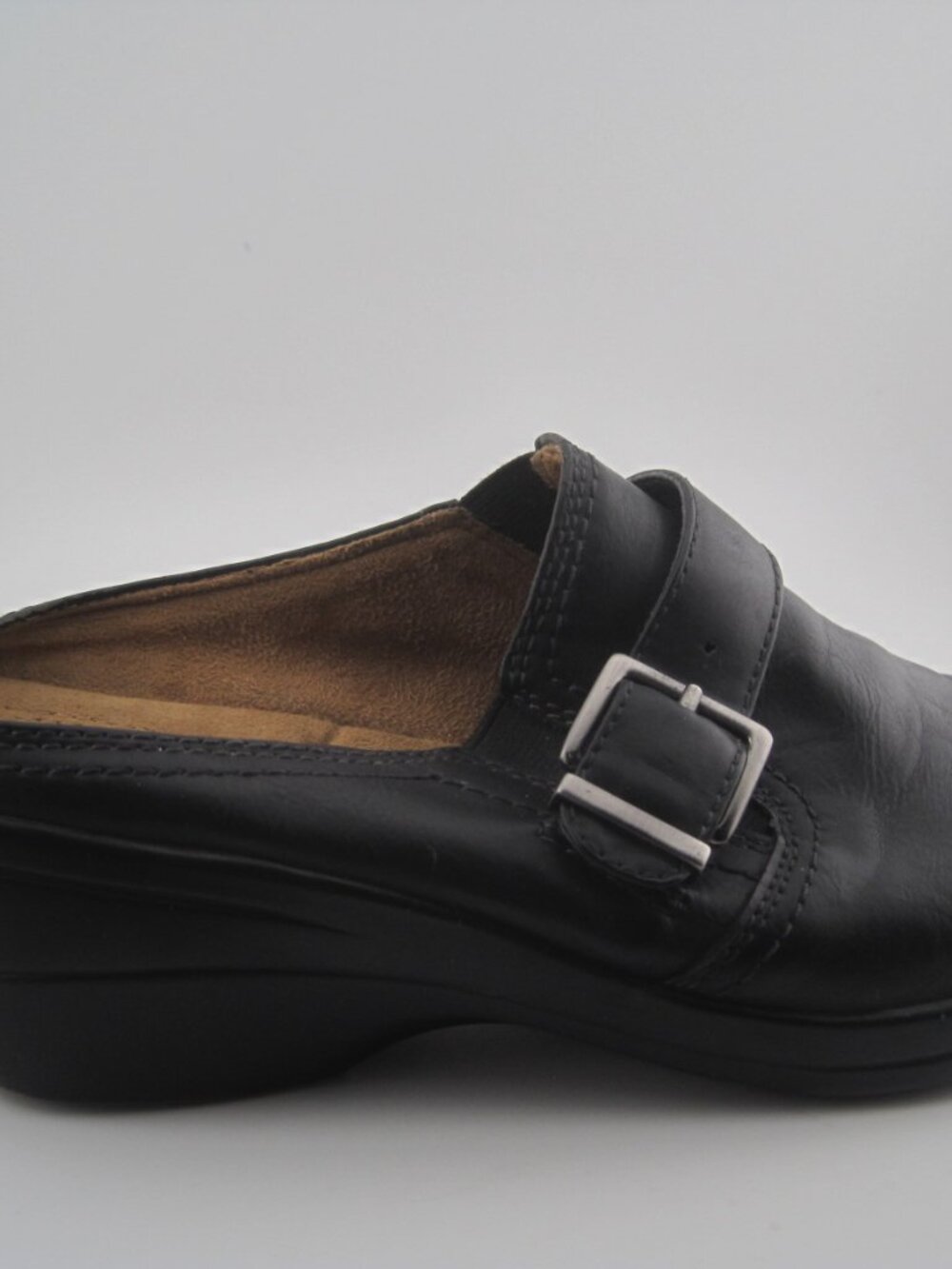 Naturalizer Women's Size 7 Black Leather Slip On Adjustable Strap Linton Clogs - Picture 8 of 10